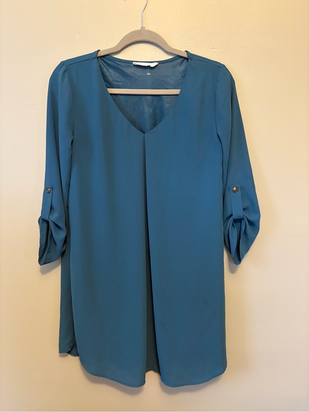 Lush Teal V-Neck Center-Pleat Roll-Tab Tunic